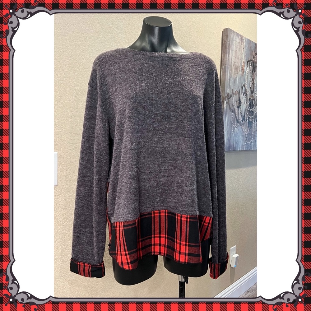 Dark Grey Fuzzy Pullover Sweater Top Red Buffalo Check Plaid Layered Cuff Sleeve